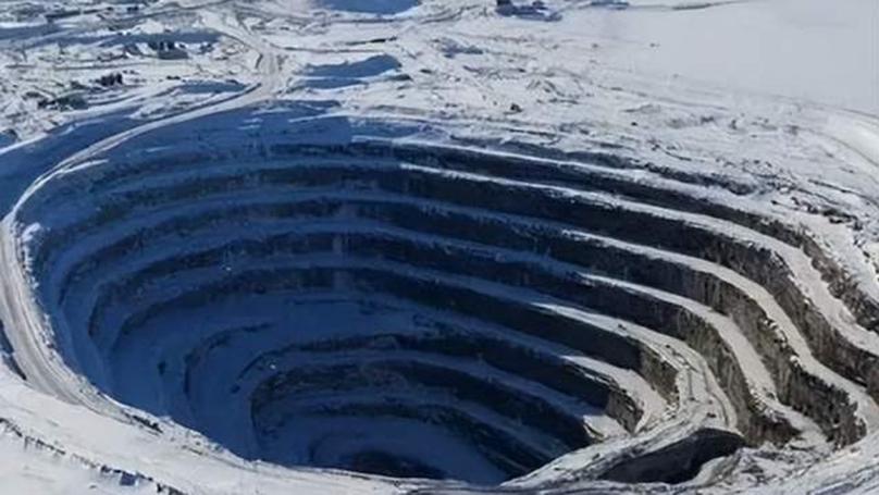 The World's Deepest Hole: The Soviet Union's Ambitious Kola Superdeep Borehole Project