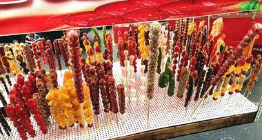 The Economics of Candied Hawthorn Stands at Harbin Ice World