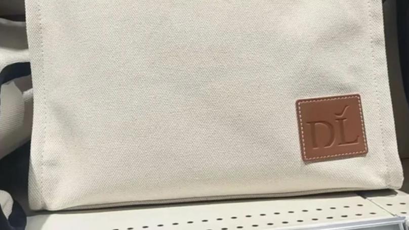 Why Dealmoon's $180 Canvas Bag Went Viral Despite Transparency About its $143.84 Cost