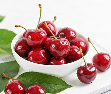 Cherry Price Plunge: A Market Analysis of Chilean Cherry Imports in China